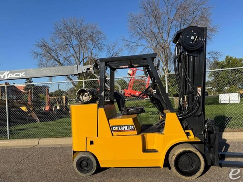 WOW! 2007 CAT GC55K - 12K LBS. - 123Forklift