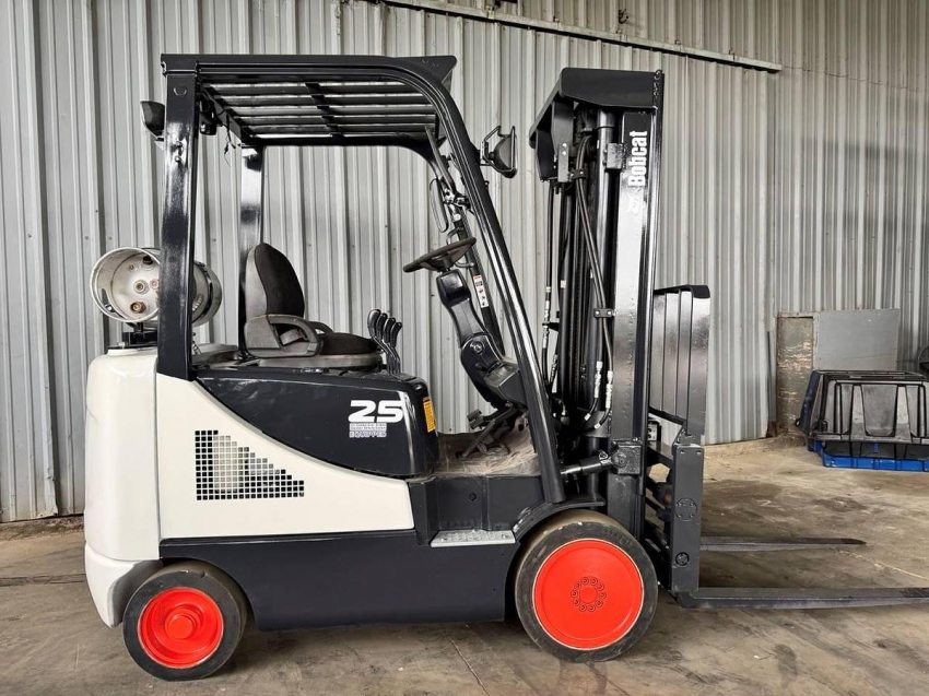 2014 Doosan BobCat GC25P-5 - 123Forklift