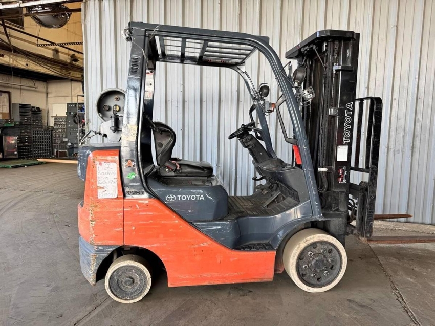 2012 Toyota 8FGCU25 - 123Forklift