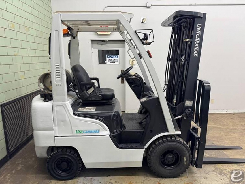 2016 Unicarriers PFS40 - 123Forklift