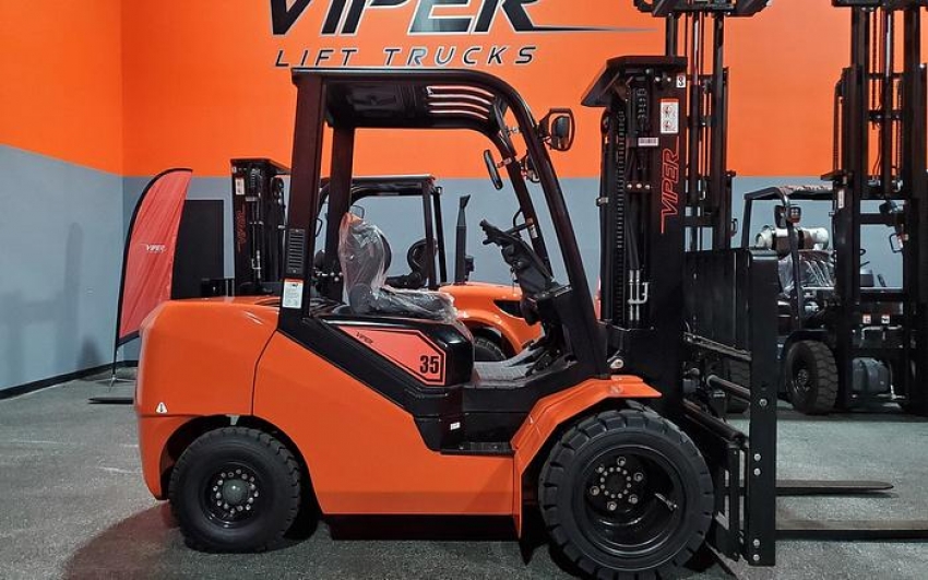 2026 Viper FD35 - 123Forklift