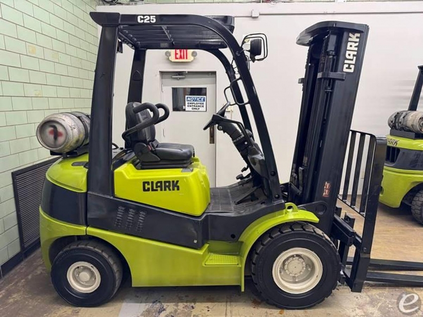 2014 Clark C25L - 123Forklift
