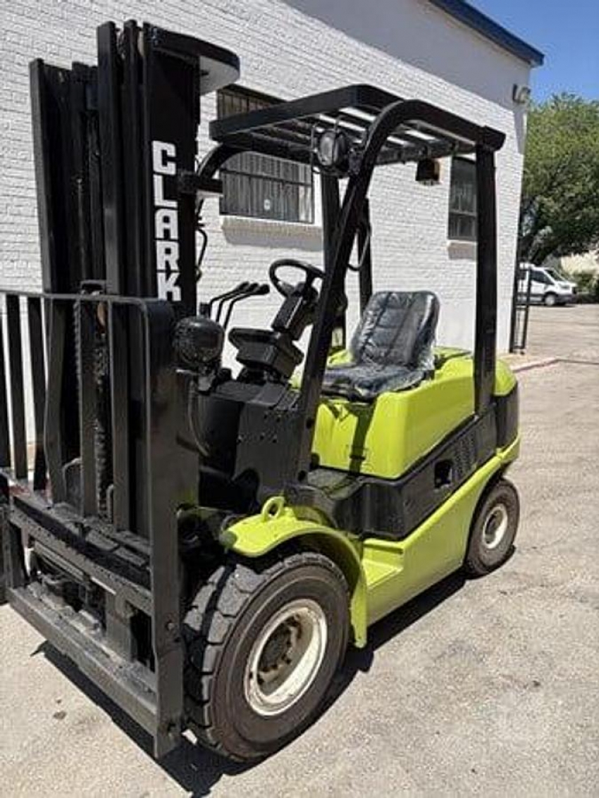 2016 Clark C25L - 123Forklift