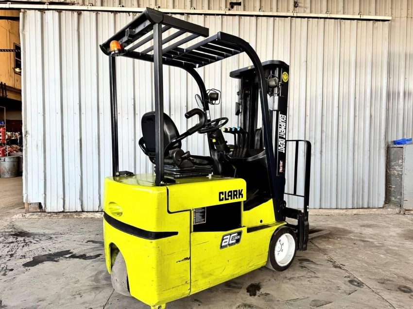 2015 Clark TMX15 - 123Forklift