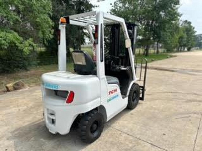 2014 Unicarriers FHD25 - 123Forklift