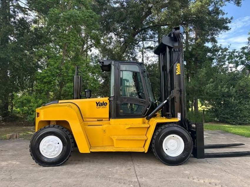 Reconditioned 2011 Yale GDP360 - 123Forklift
