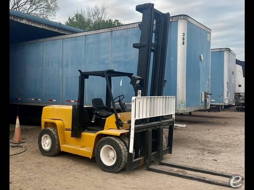 2005 Yale GDP155 - 123Forklift