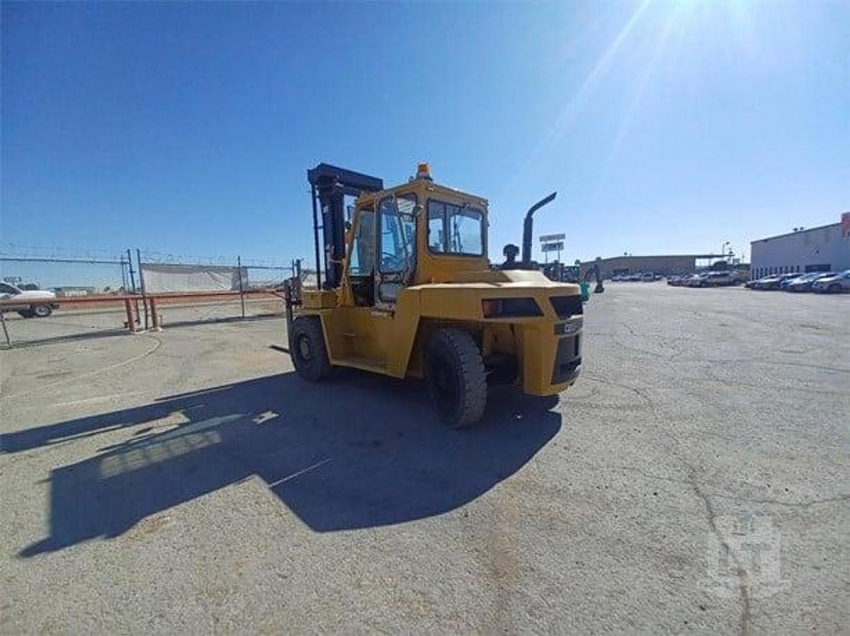 1995 CAT DP90 - 123Forklift