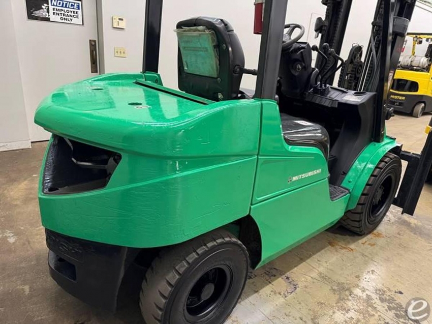 2004 Mitsubishi FG30N - 123Forklift