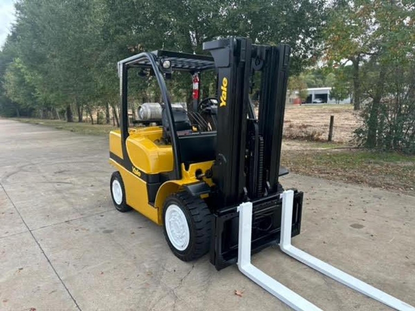 2017 Yale GLP080VX