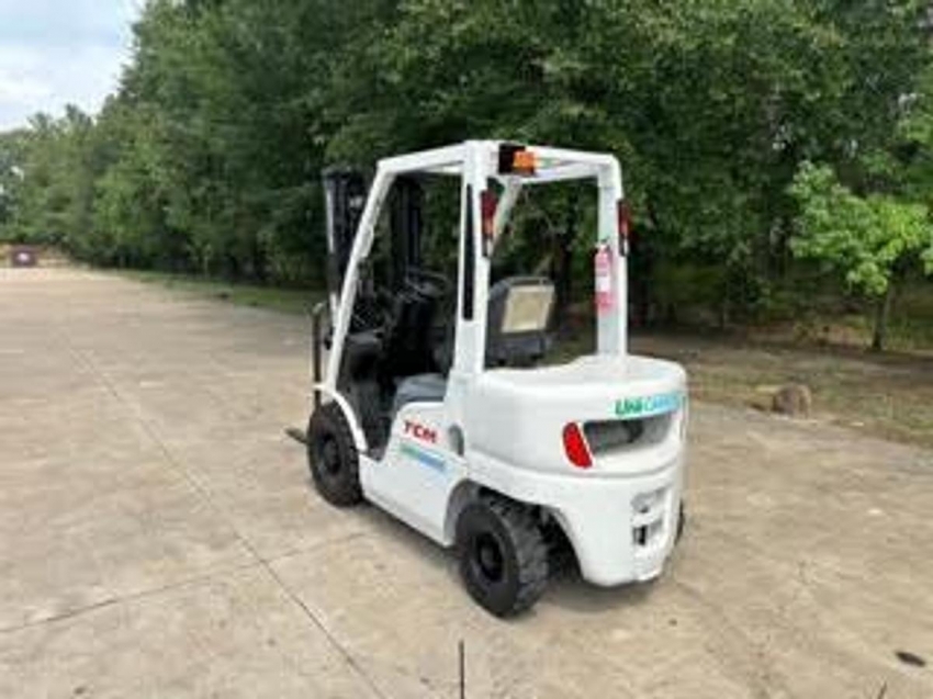 2014 Unicarriers FHD25 - 123Forklift