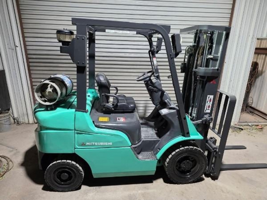 2017 Mitsubishi FG25N - 123Forklift