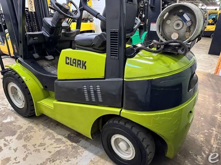 2014 Clark C25L - 123Forklift