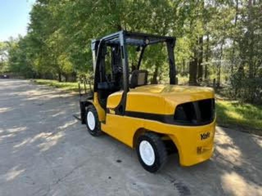 RECONDITIONED: 2013 Yale GDP110VX - 123Forklift