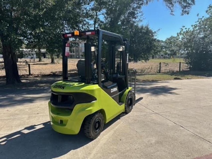 RECONDITIONED: 2021 Clark S25D W/ WARRANTY - 123Forklift