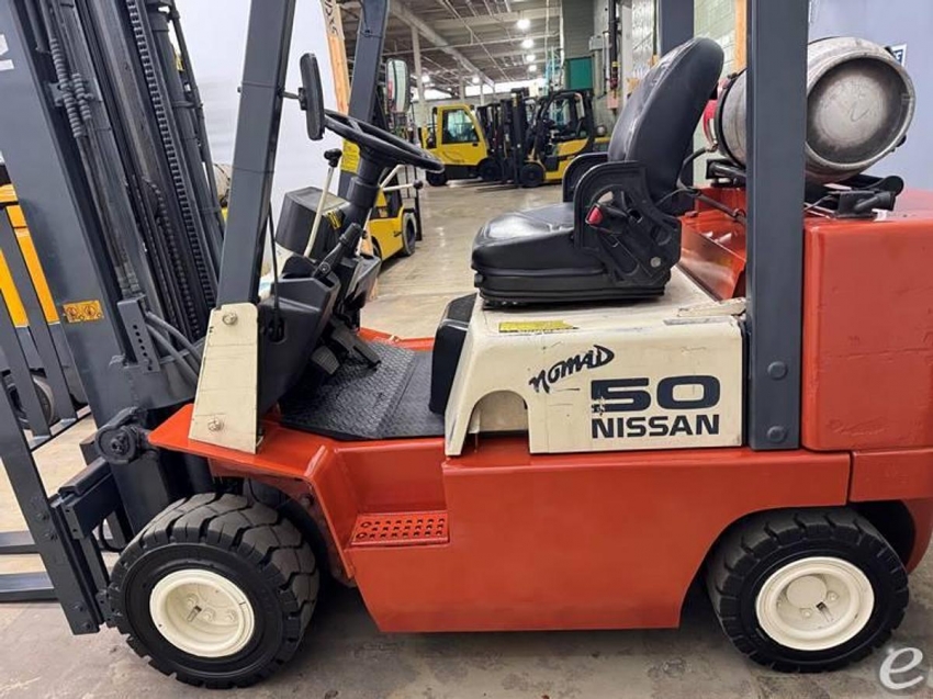 2000 NISSAN AP50 - 123Forklift