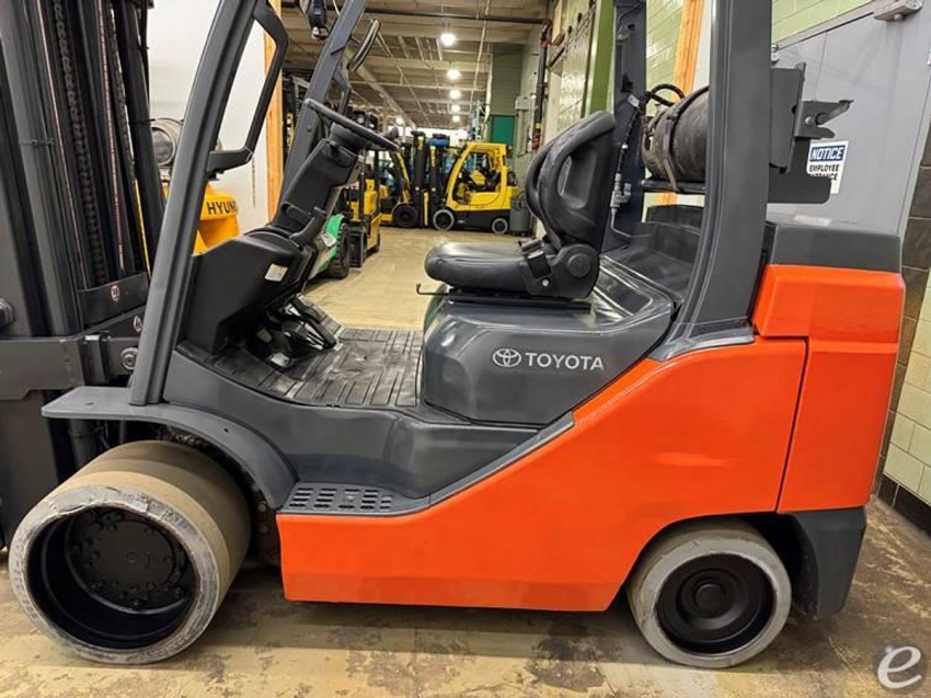 2014 Toyota 8FGC35U - 123Forklift