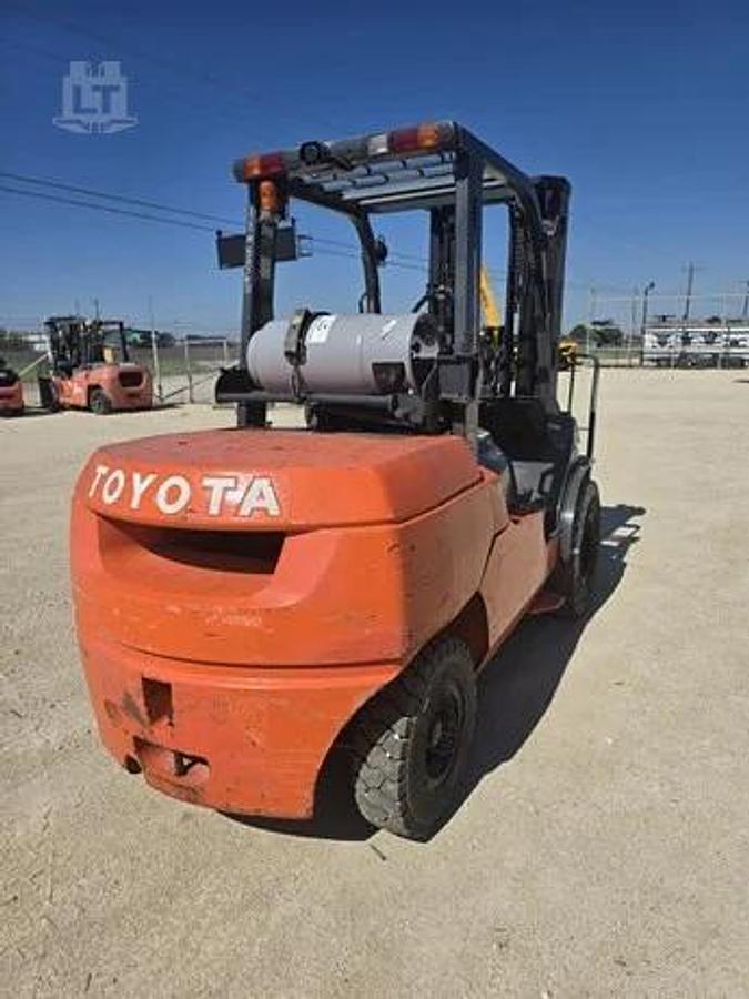 2013 Toyota 7FGAU55