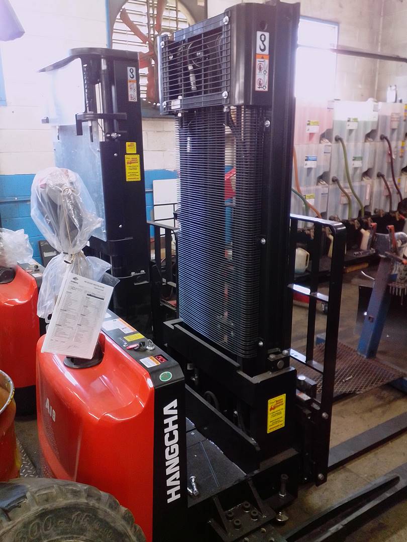 2665 NEW HANGCHA WSS18 WALKIE STACK...