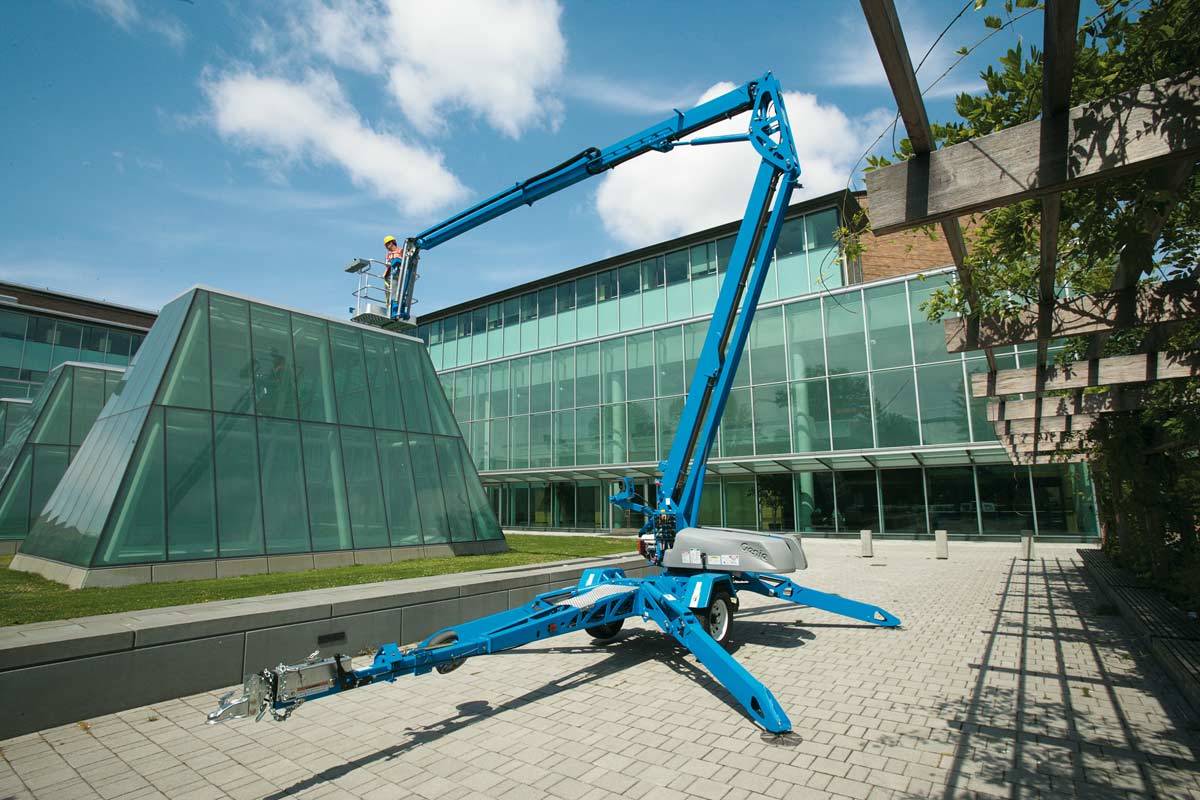 NEW GENIE TZ-50 TOWABLE BOOM LIFT W...