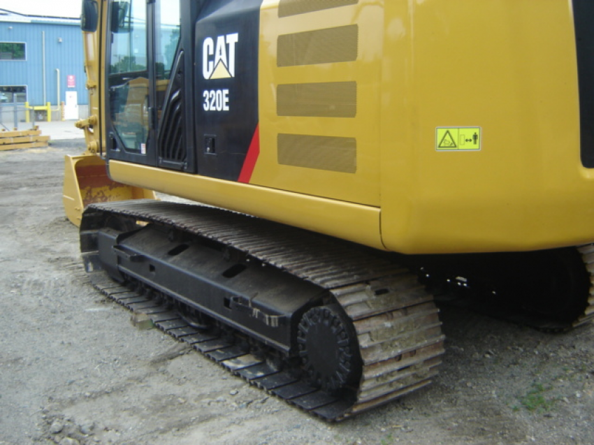 2014 Cat 320e - 123Forklift