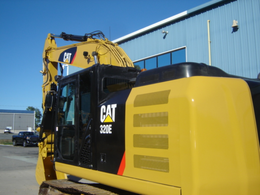 2015 Cat 320e - 123Forklift