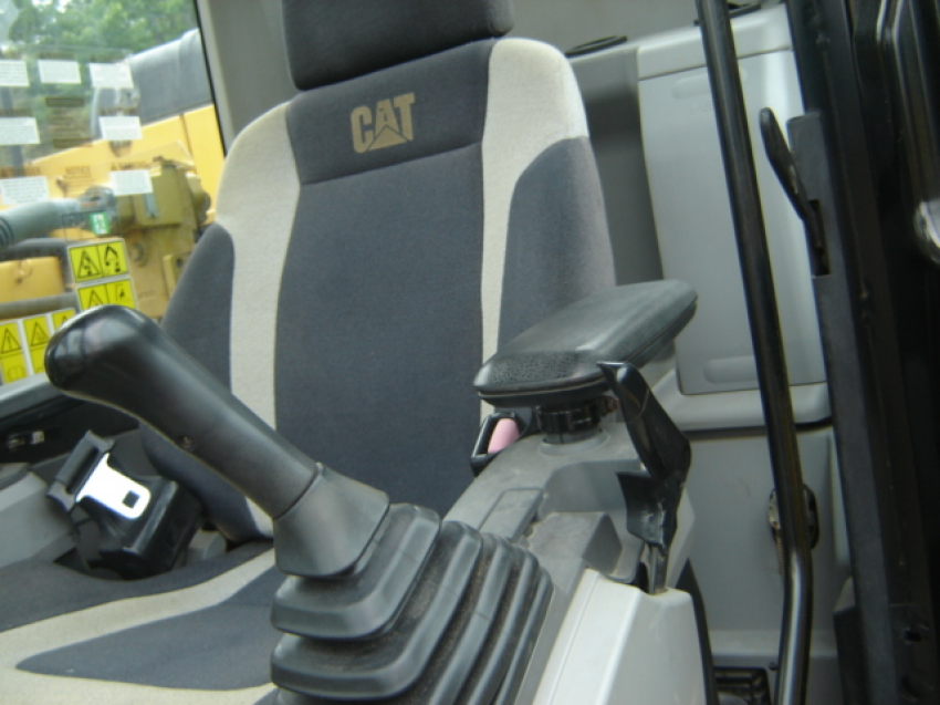 2014 Cat 320e - 123Forklift
