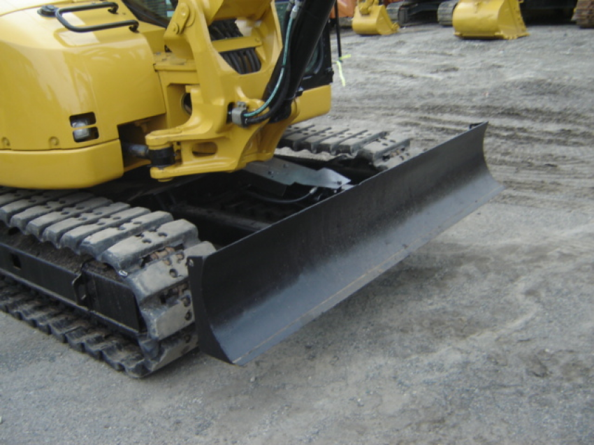 2011 Cat 308d - 123Forklift