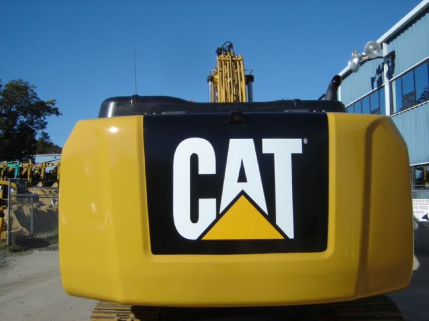 2015 Cat 320e - 123Forklift