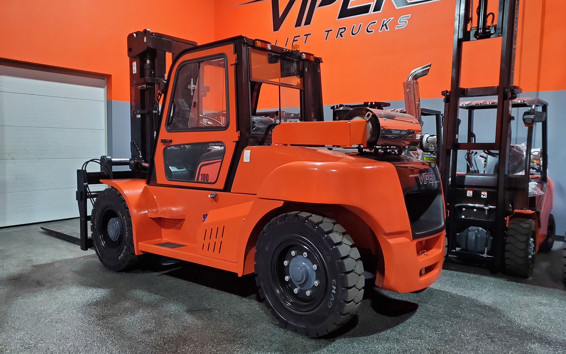 2024 VIPER FD100 - 123Forklift