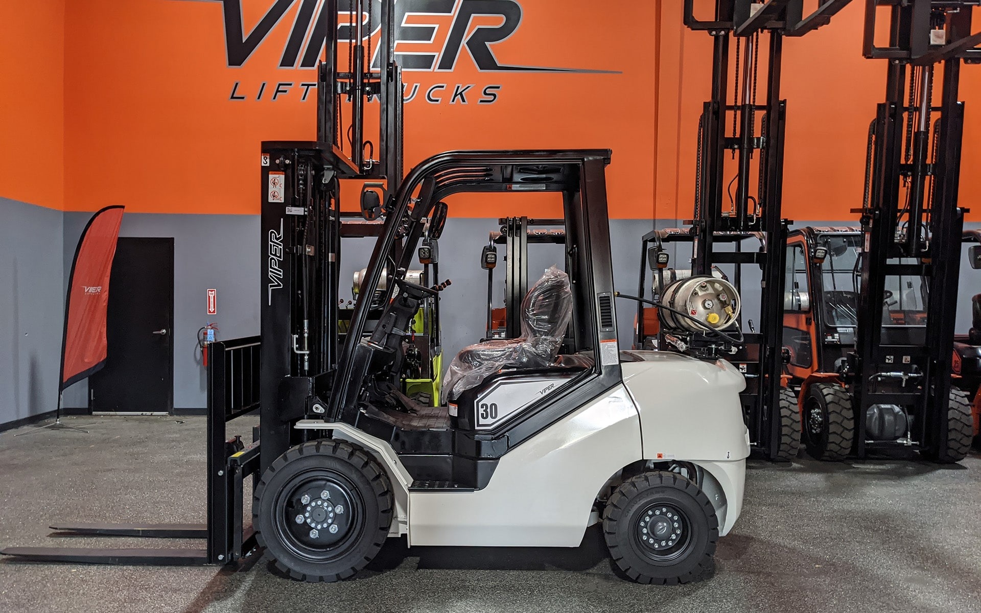 2024 VIPER FY30 - 123Forklift