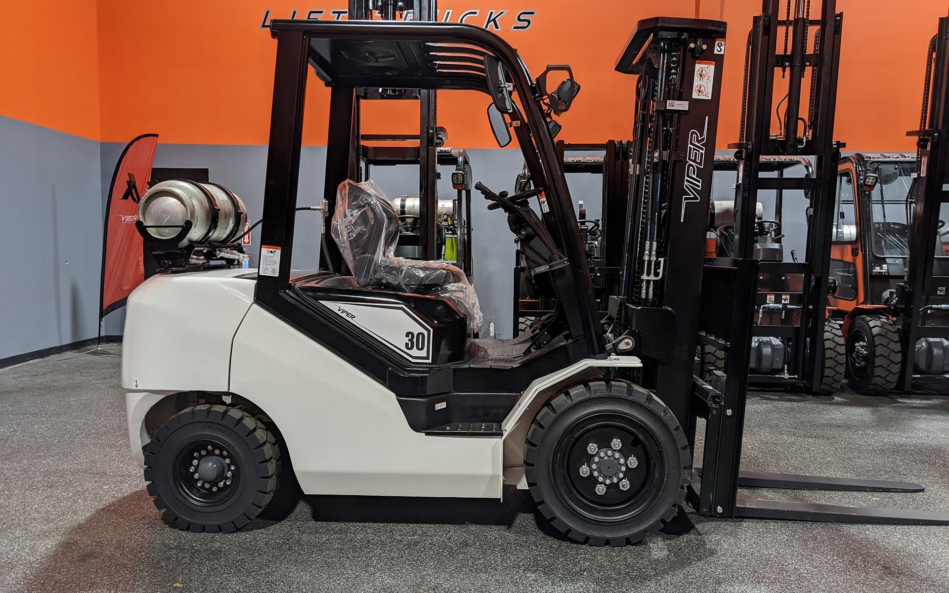 2024 VIPER FY30 - 123Forklift
