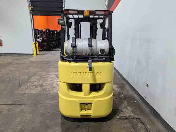 2017 HYUNDAI 25LC-7A - 123Forklift