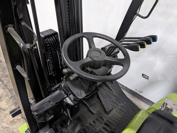 2015 CLARK C30C - 123Forklift