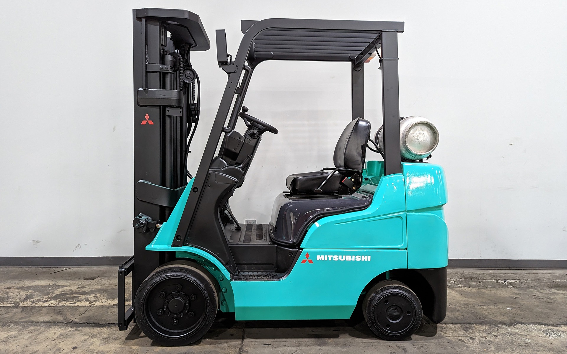 2014 MITSUBISHI FGC25N