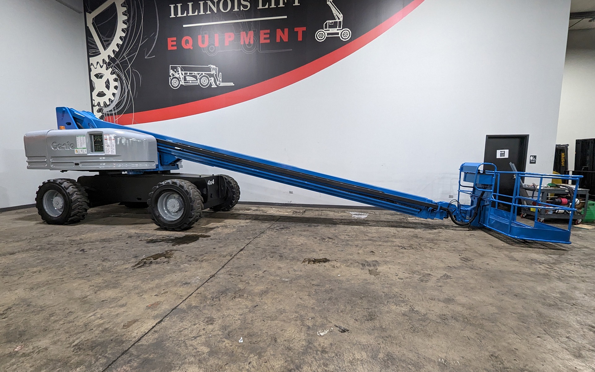 2000 GENIE S80 - 123Forklift