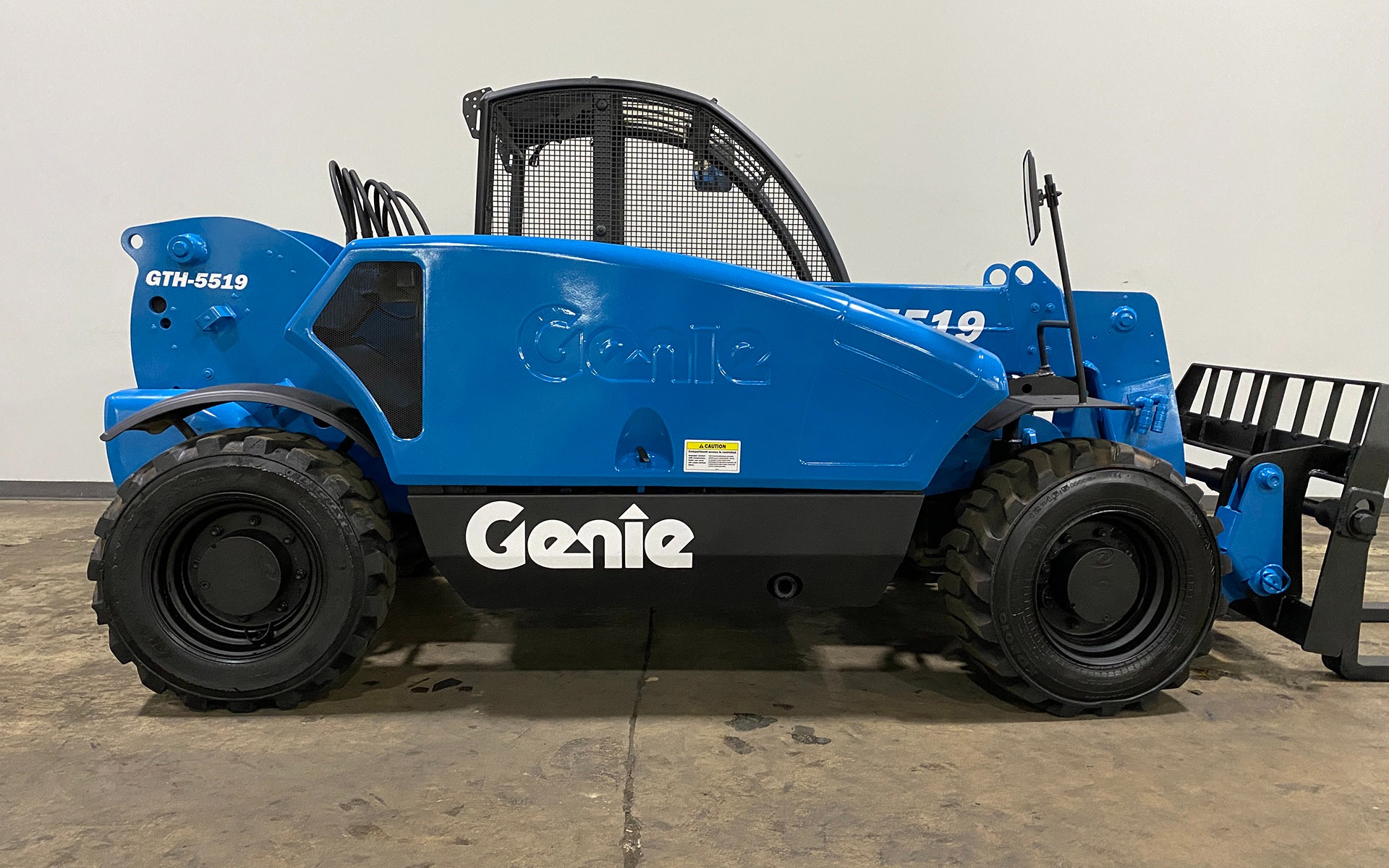 2014 GENIE GTH5519 - 123Forklift