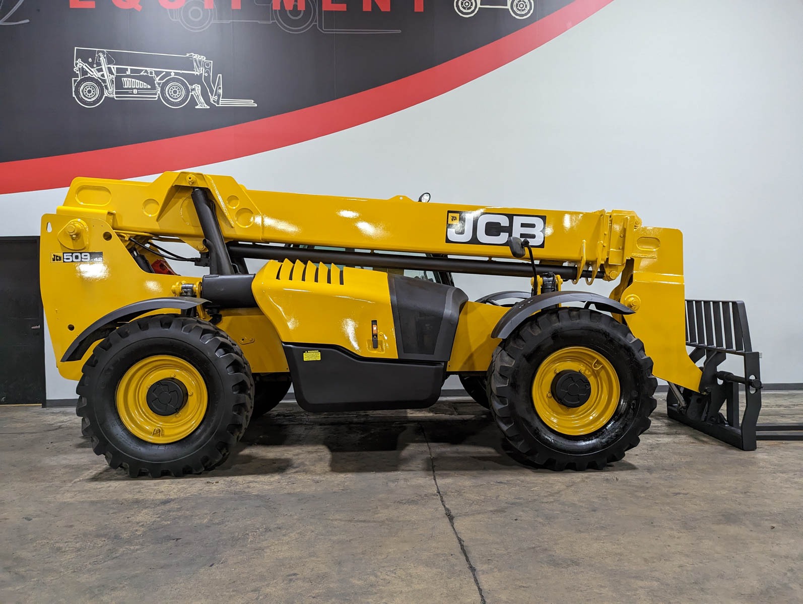 2013 JCB 509-42 - 123Forklift