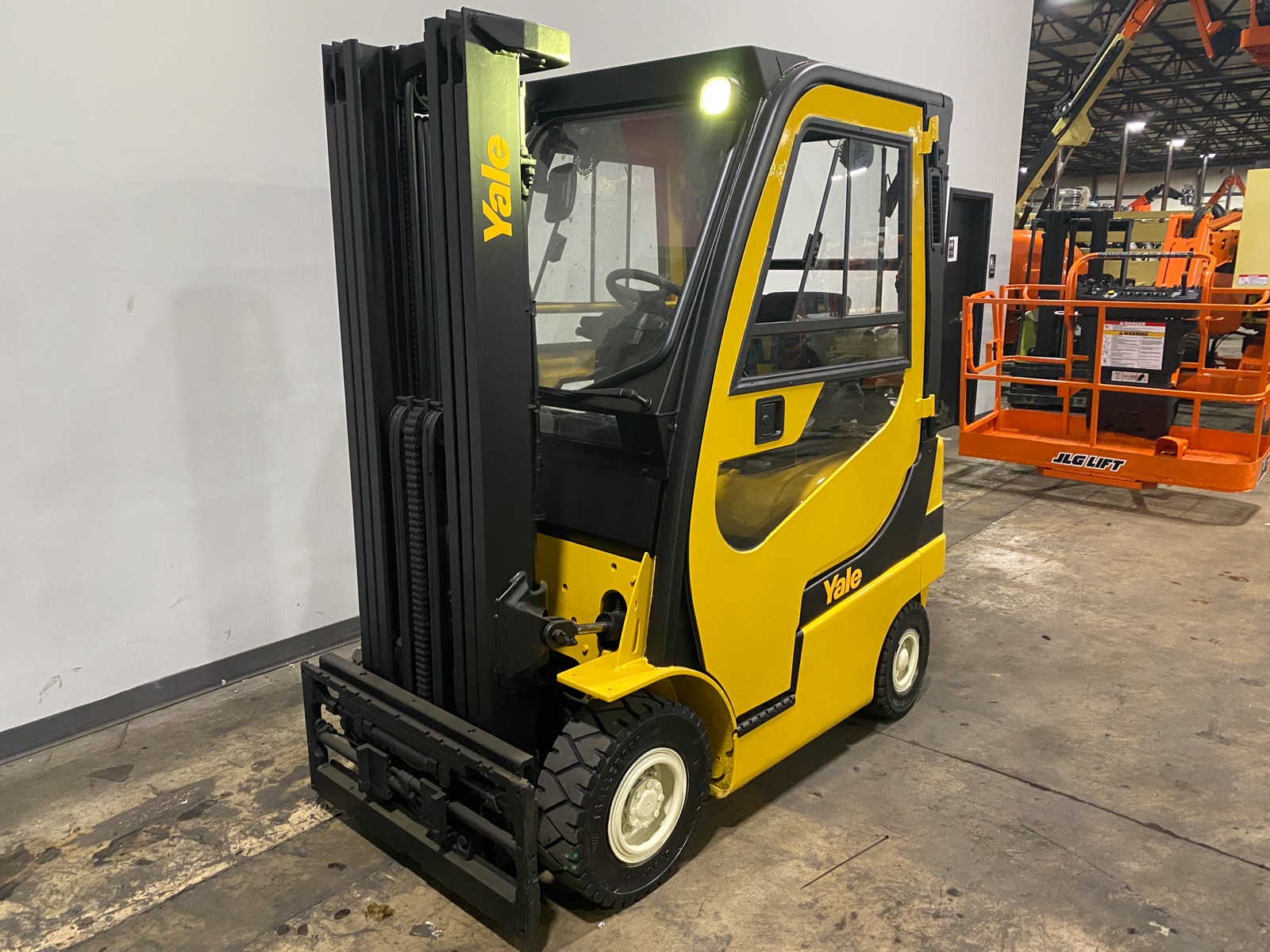 2014 YALE GLP040VX - 123Forklift