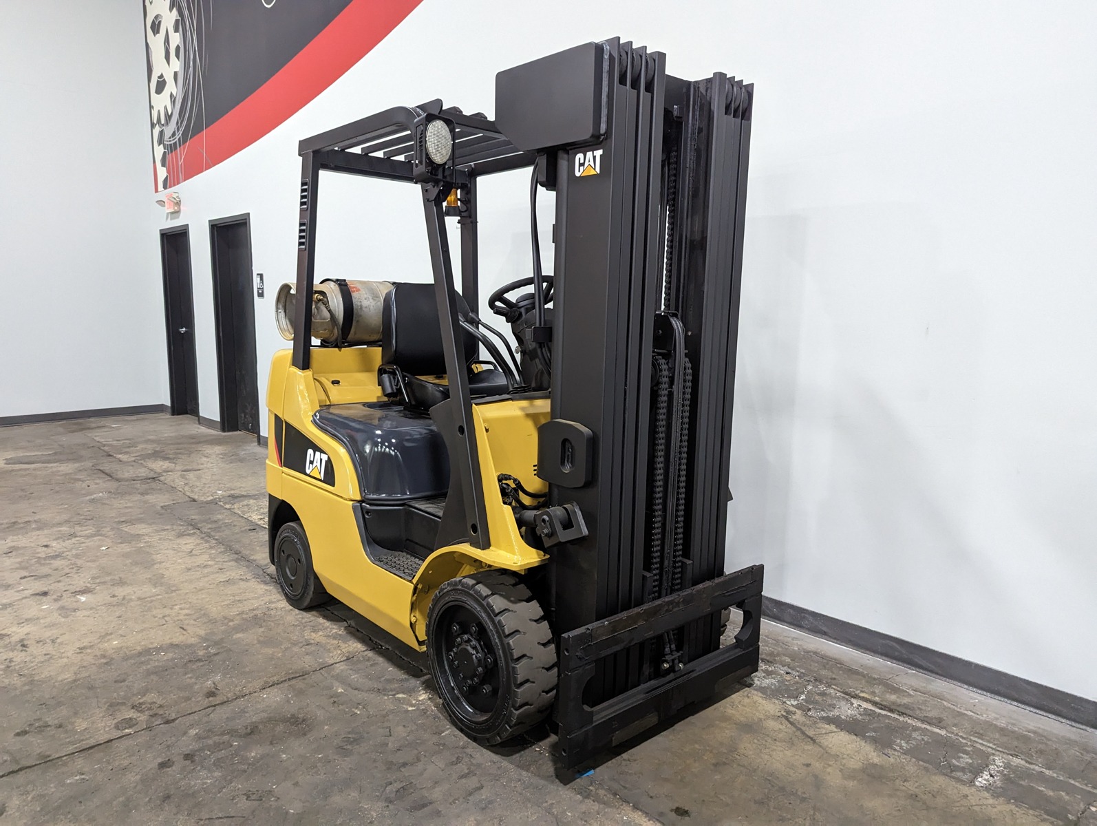2010 CATERPILLAR C5000 - 123Forklift