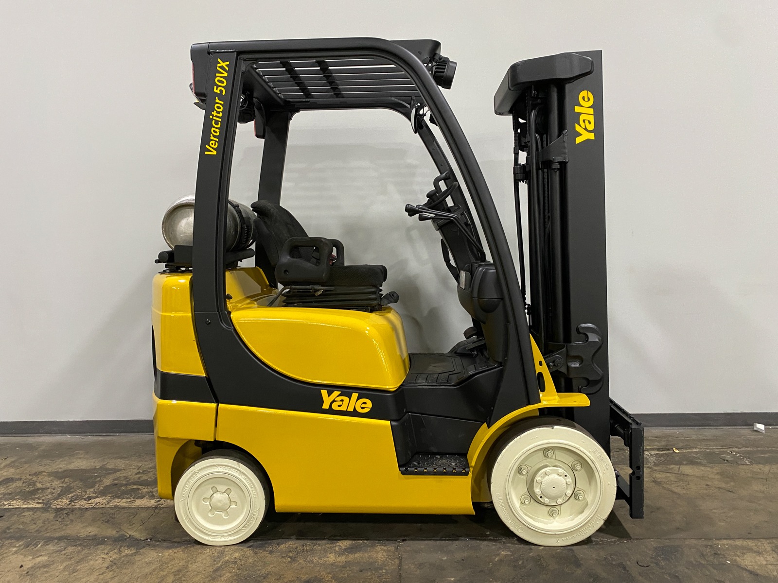 2016 YALE GLC050VX - 123Forklift