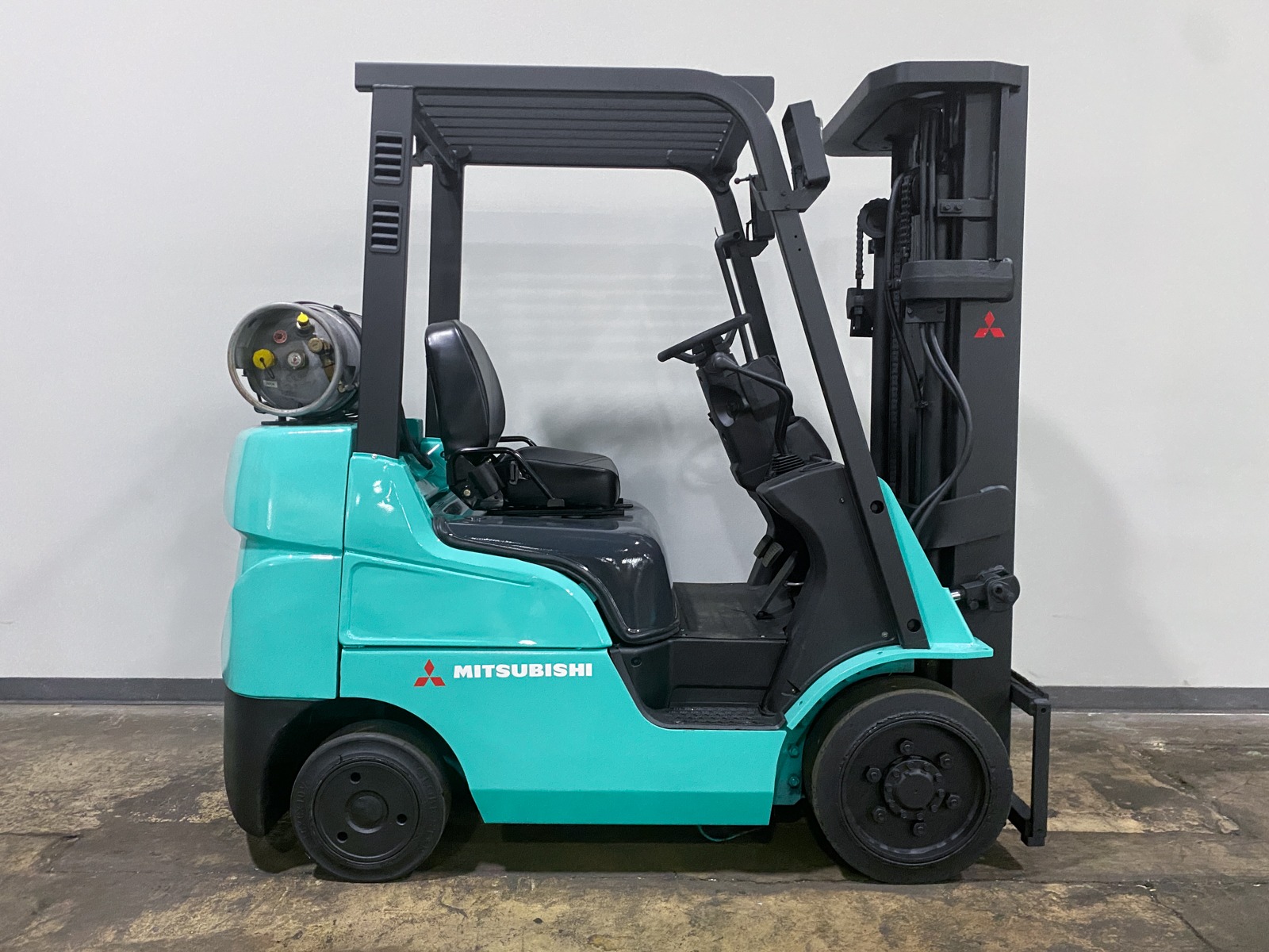 2017 MITSUBISHI FGC25N - 123Forklift