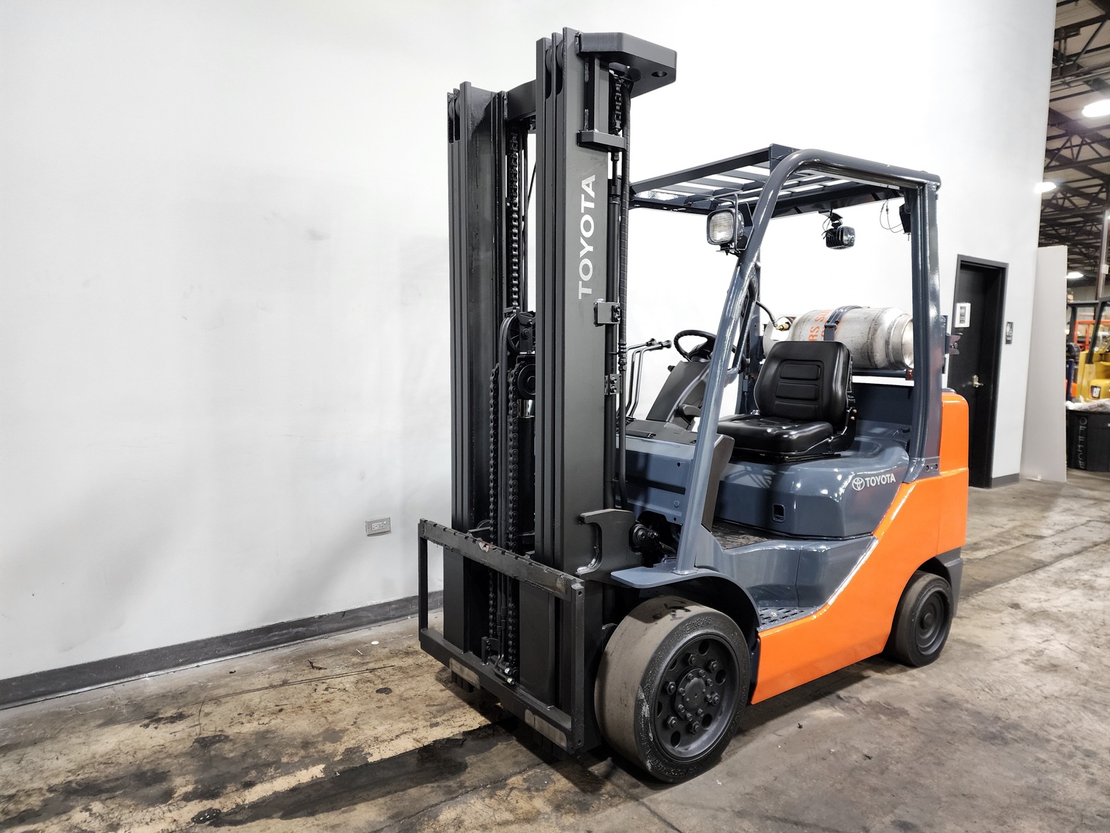 2017 TOYOTA 8FGCU30 - 123Forklift