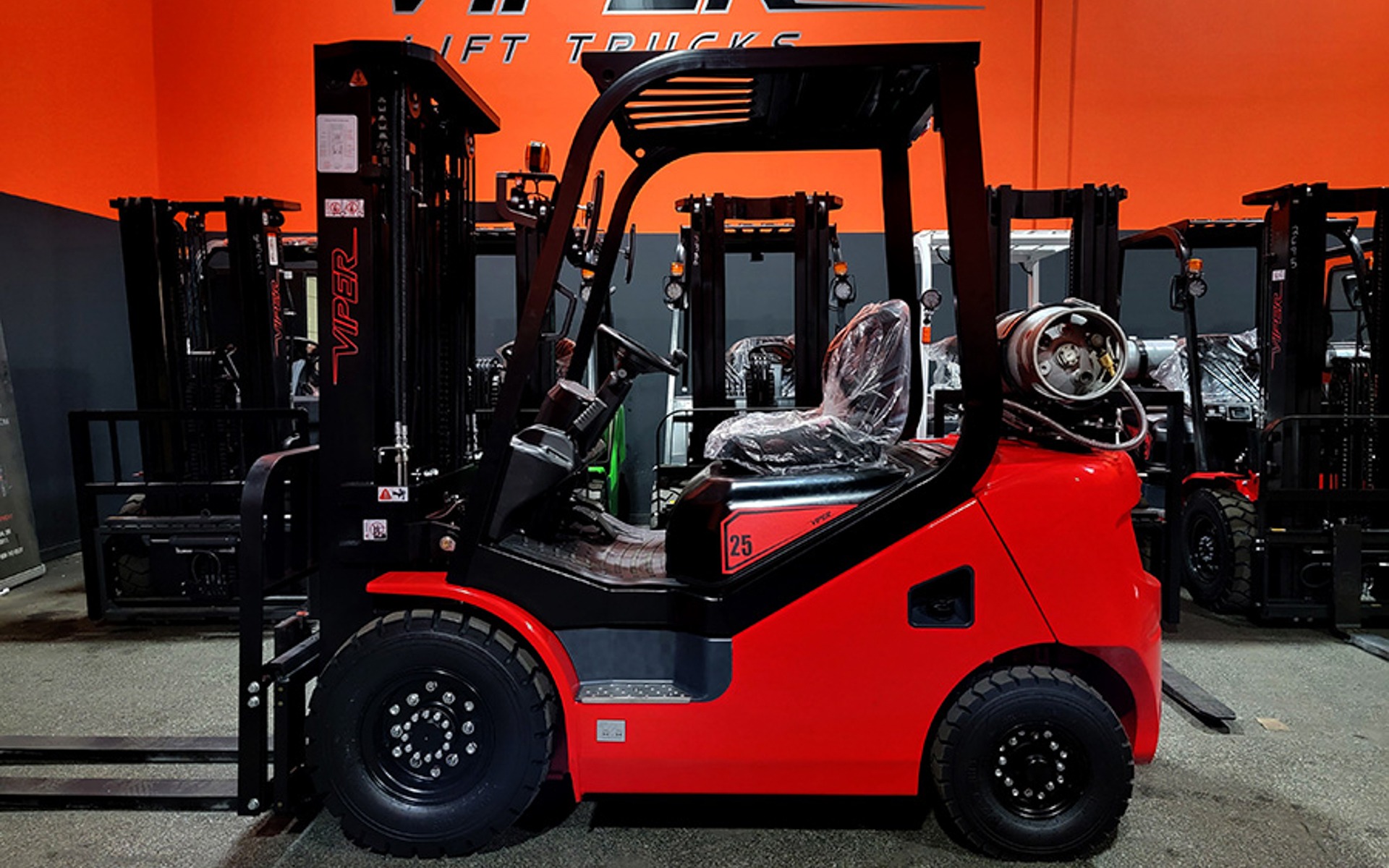 2024 VIPER FY25T-RED