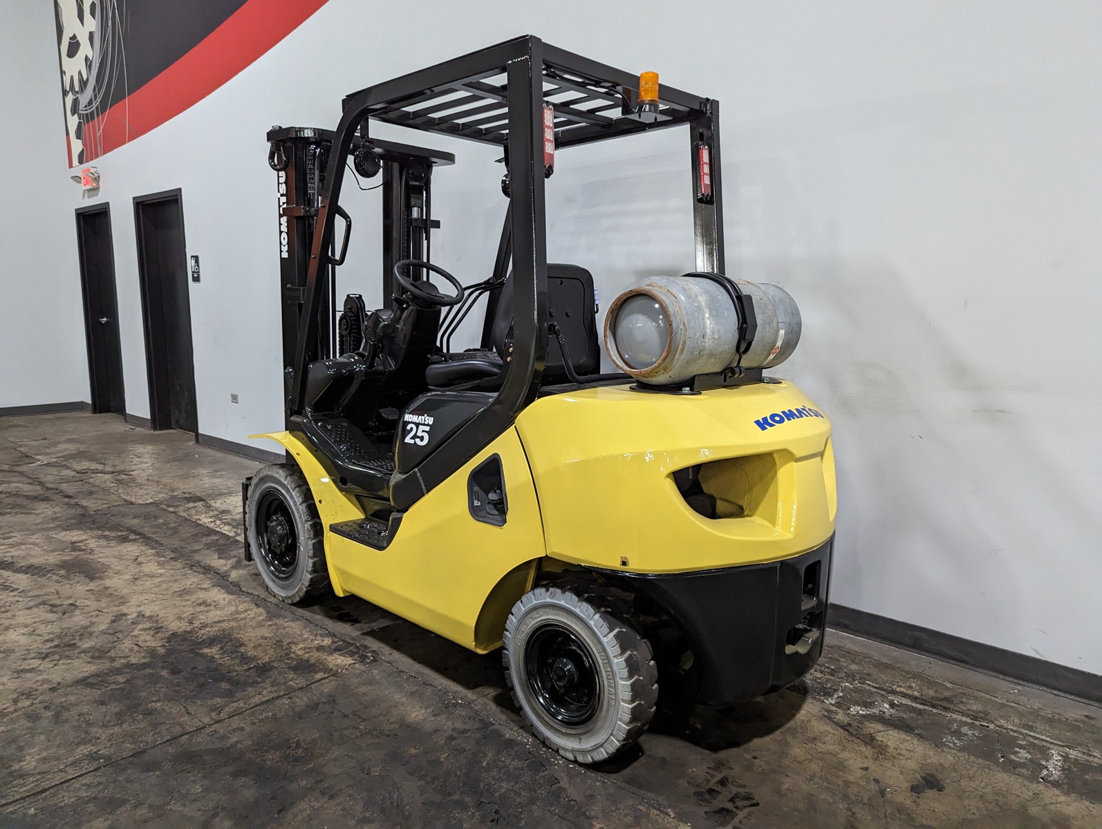 2013 KOMATSU FG25T-16 - 123Forklift
