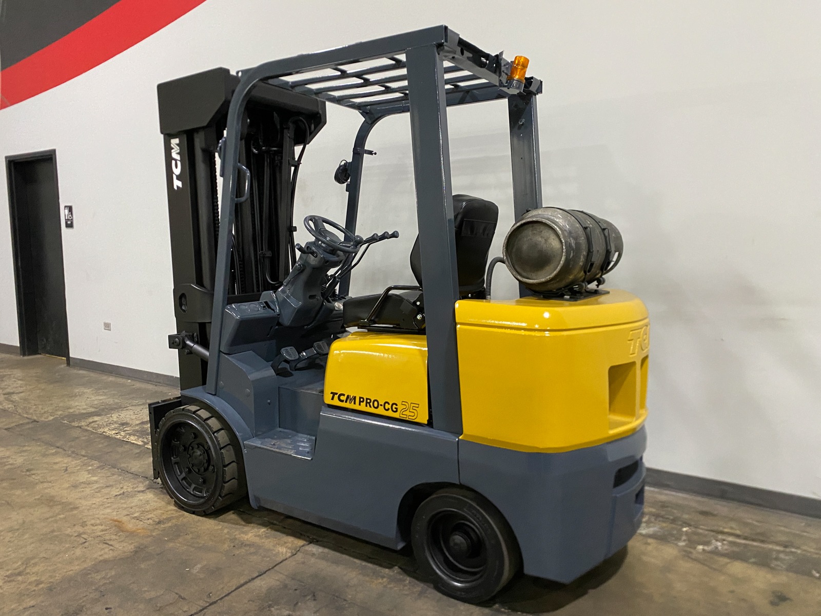 2012 TCM FCG25 - 123Forklift