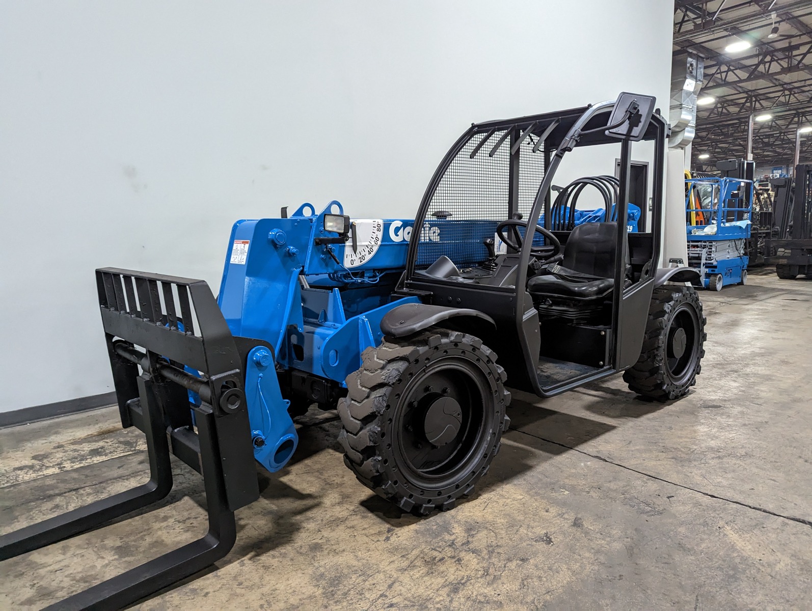 2013 GENIE GTH5519 - 123Forklift