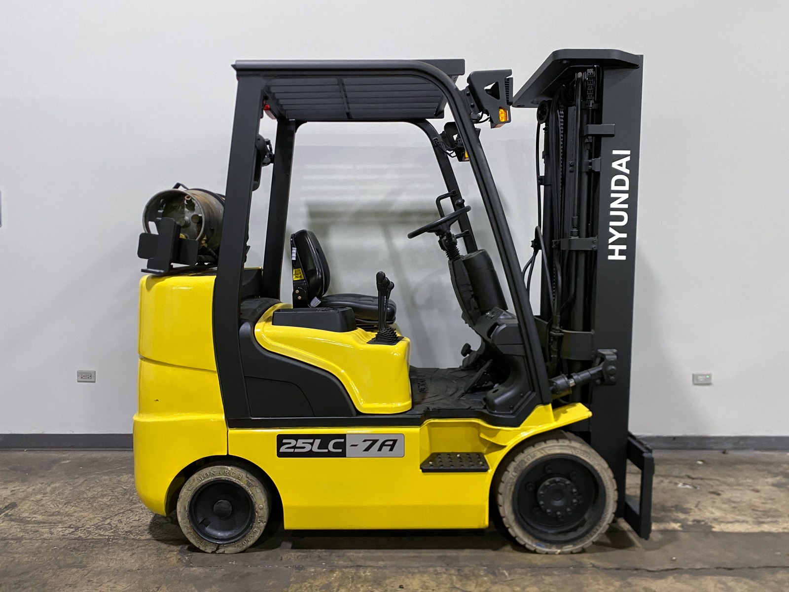 2017 HYUNDAI 25CL-7A - 123Forklift