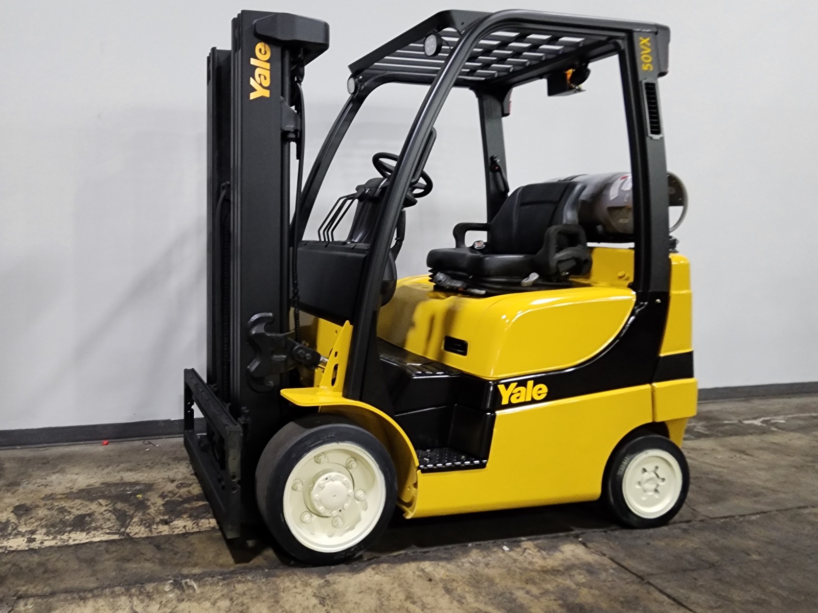 2017 YALE GLC050VX - 123Forklift