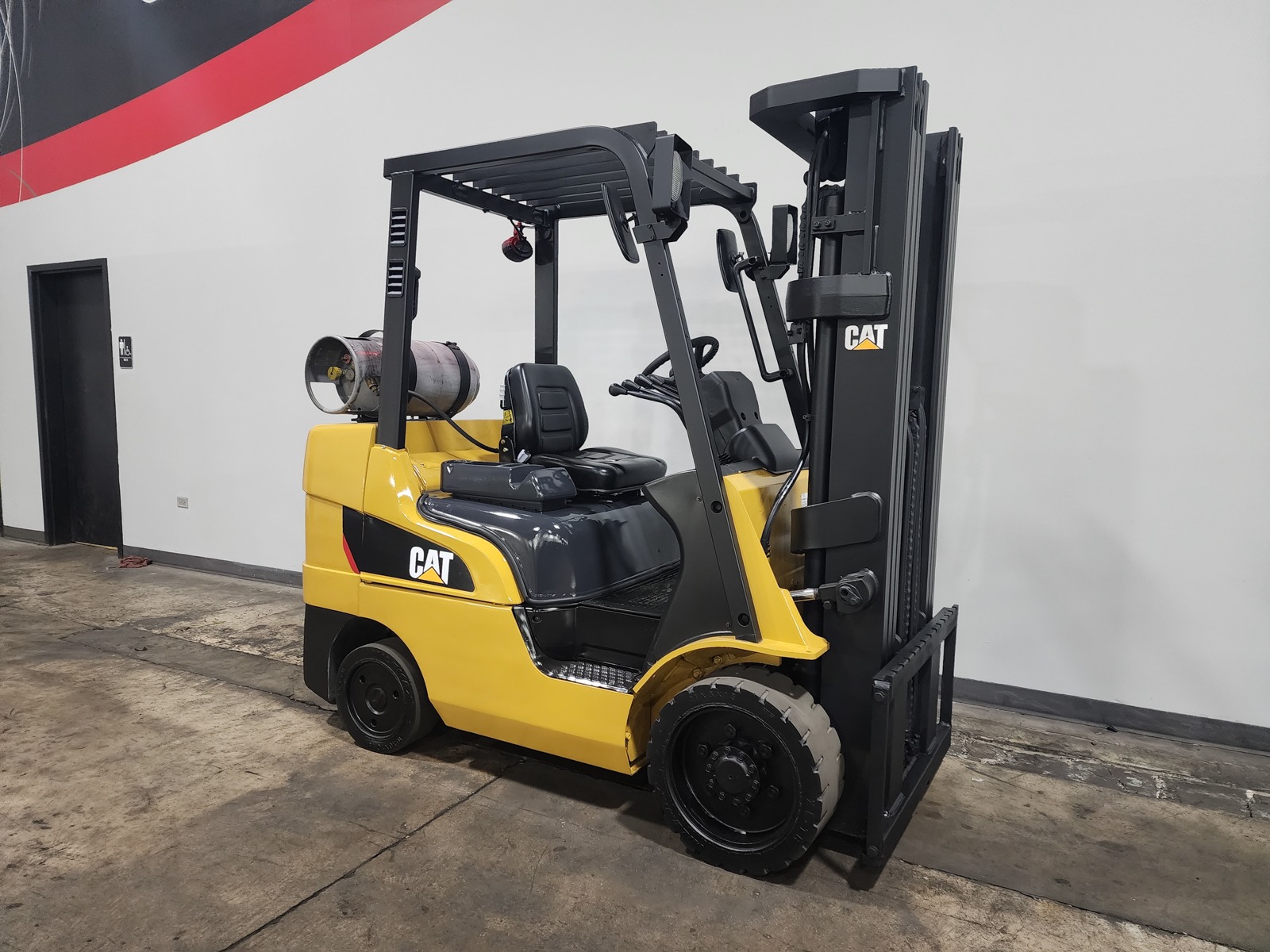 2010 CATERPILLAR 2C6000 - 123Forklift